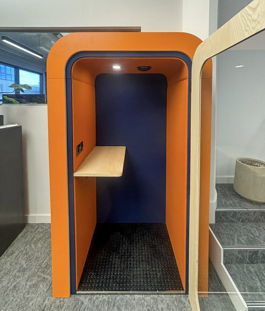 Standing Office Pod
