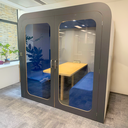 Four-Person Soundproof Meeting Room