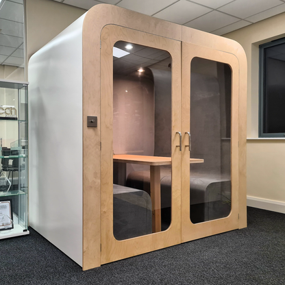 Four-Person Soundproof Meeting Room