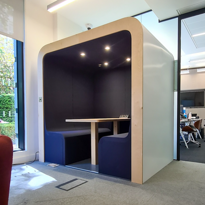 Four Person Soundproof Meeting Booth