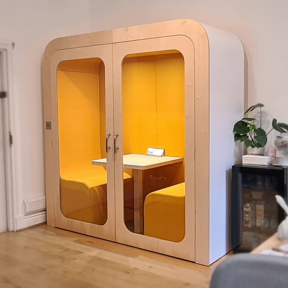 Double Soundproof Meeting Pod